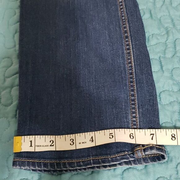 Arizona Jean Co. Super Skinny. Button/Zipper Closure. Junior Size 19 Short - Picture 8 of 12